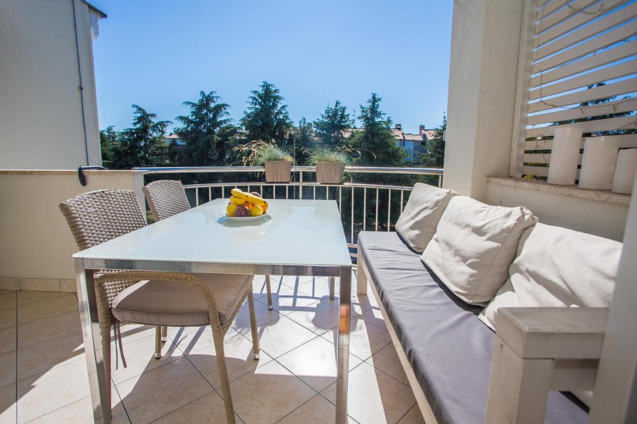 Apartment Belisima Πόρετς Εξωτερικό φωτογραφία